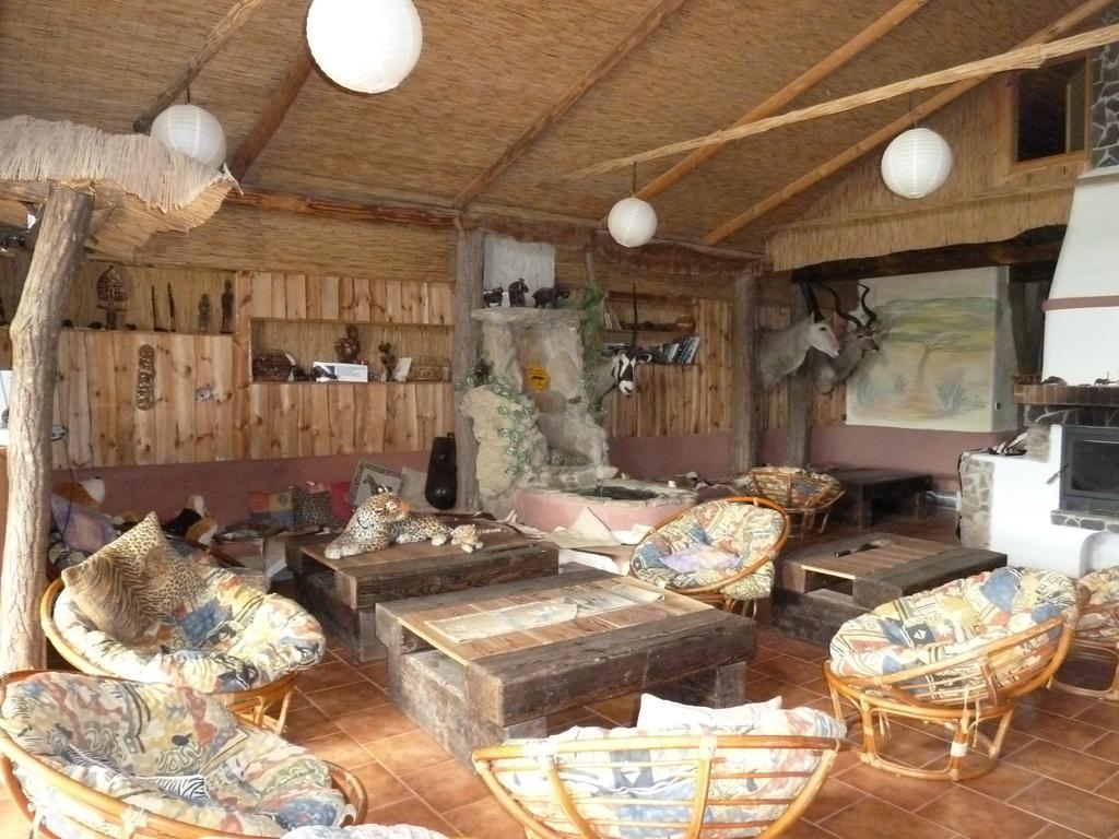 Q Ranch Hotel Bezdekov  Exterior foto